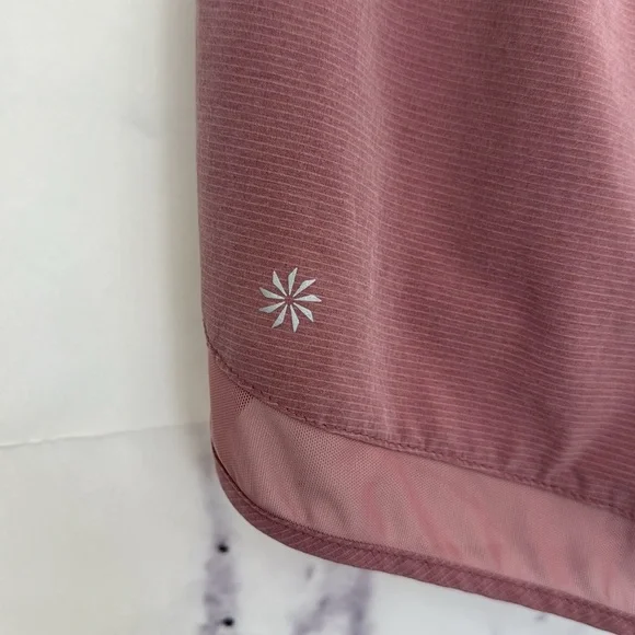 ATHLETA Mesh Racer Run Shorts 4" Size Medium Berry Rose - Picture 4 of 6